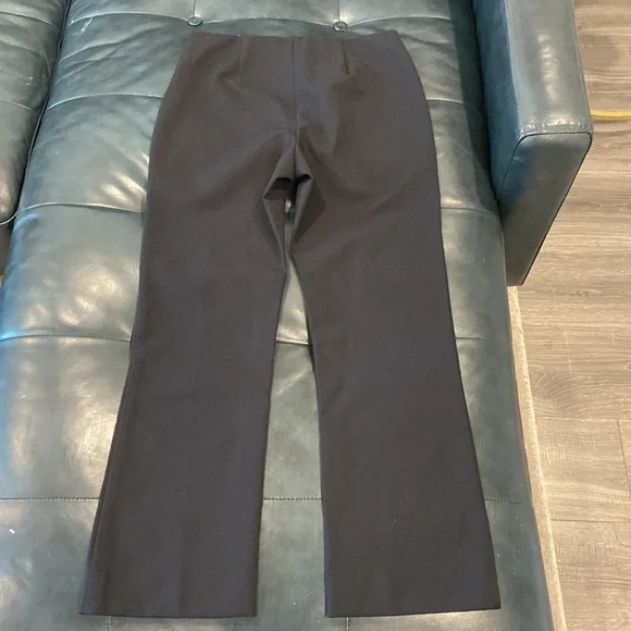 Vince pants - Picture 10 of 11